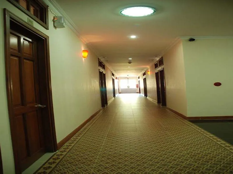 Ha Long Hotel-1