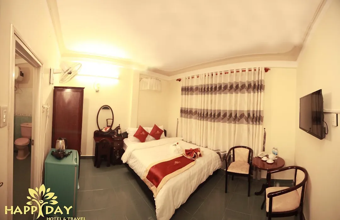 Happy Day 2 Hotel-1