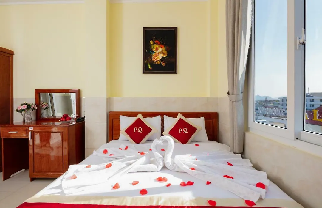 Khách Sạn Phú Quỳnh-1
