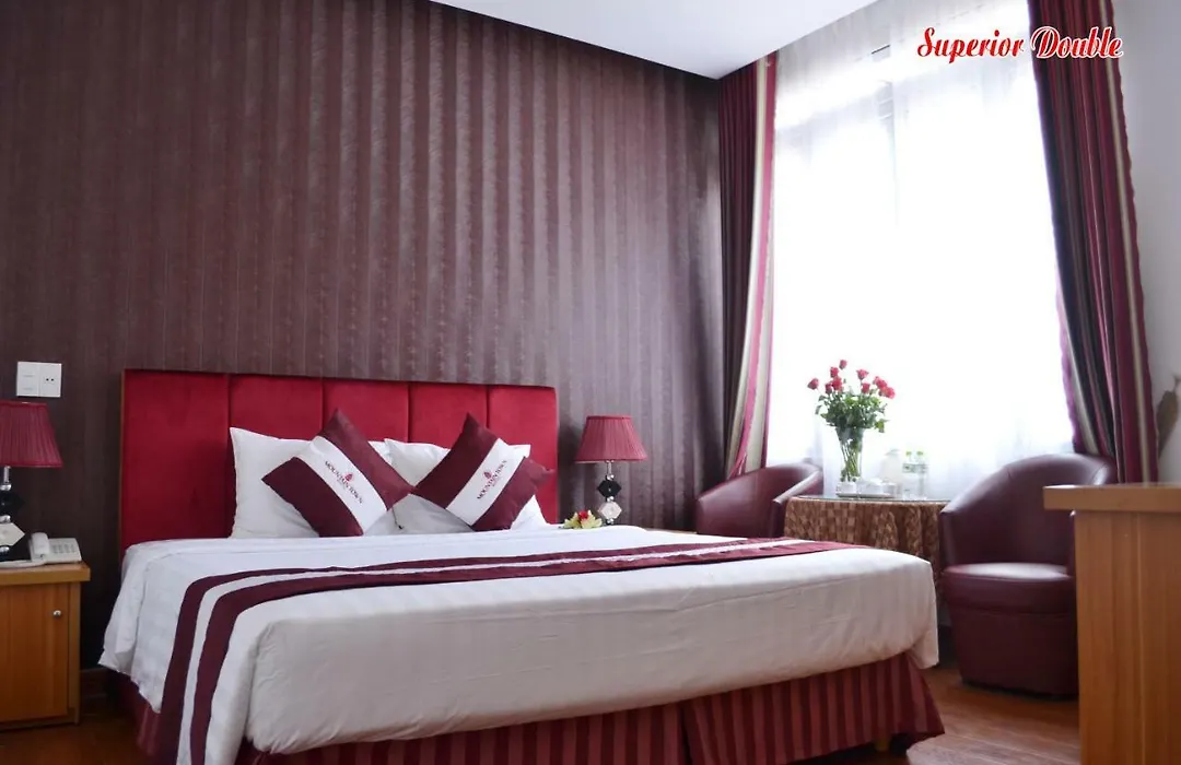 Mountain Town Hotel-1