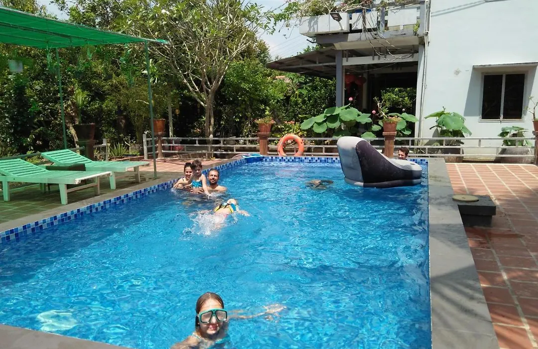 Quoc Phuong Riverside Homestay-1