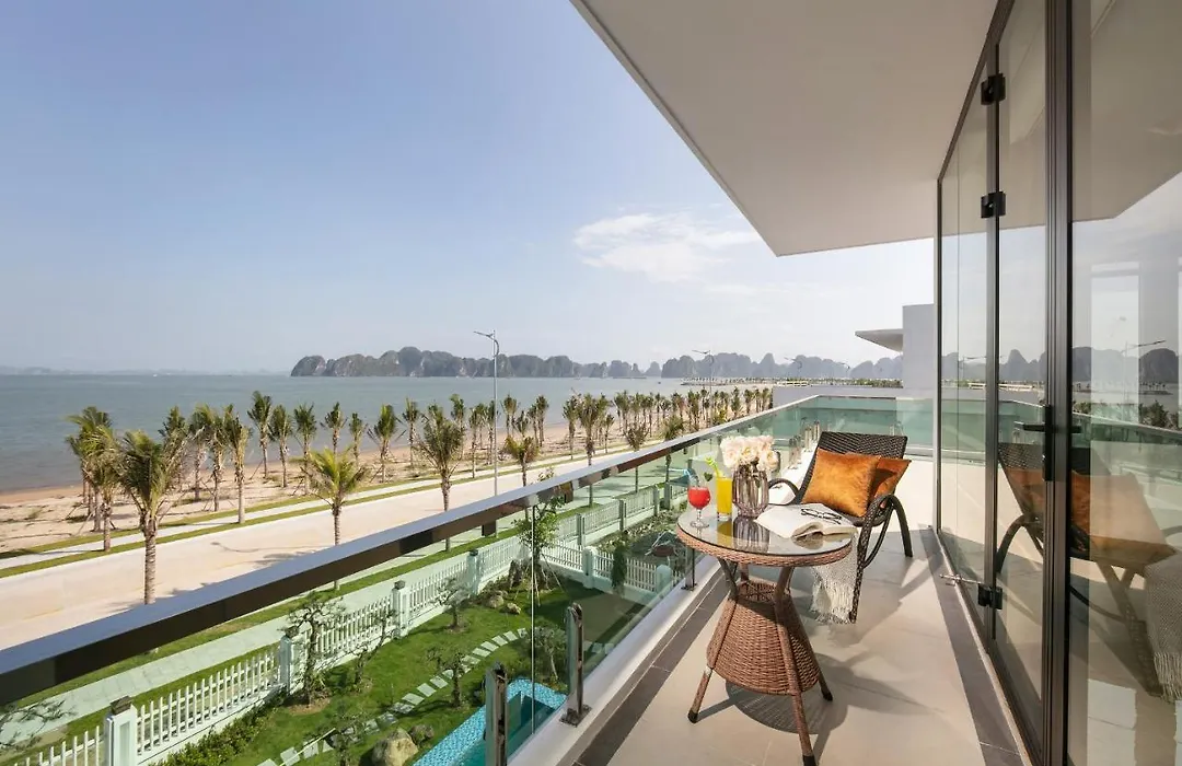 Tuan Chau kingly Villa-1