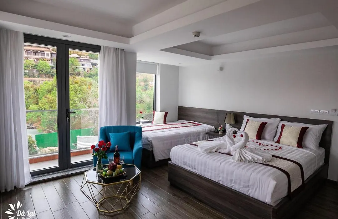 Redpine Condotel-1