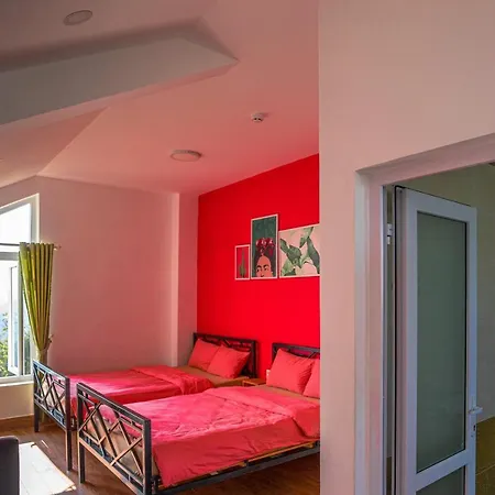 The Circle Retro Homestay-2