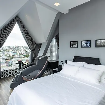 Ttr Skypool View Hotel-3
