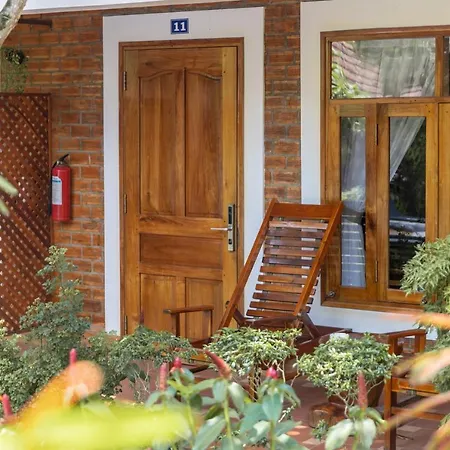 Little Garden Bungalow-3