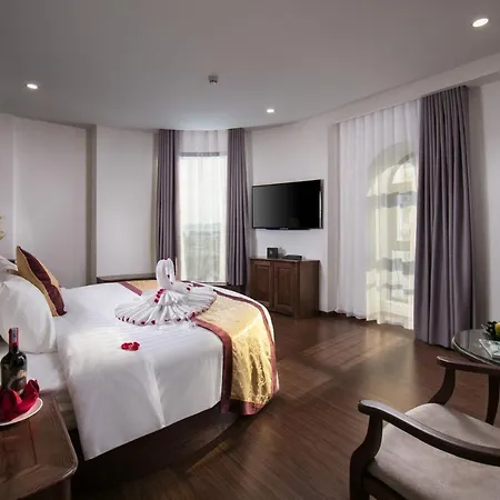 Nguyen Du Hotel-2