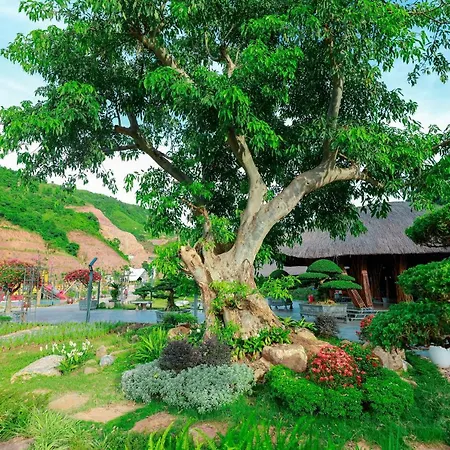 Moc Chau Island Mountain Park And Resort - Nebula Glamping-3