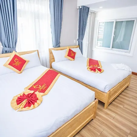 Cherry Hotel-2