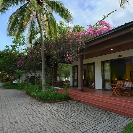 Lang Co Beach Resort-3