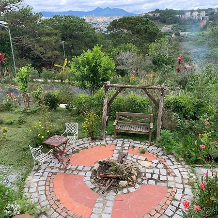 Romantic House On A Pine Hill Dalat-3