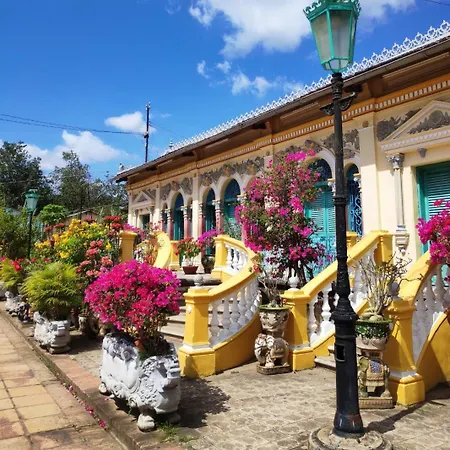 Midmost Boutique Hostel-3