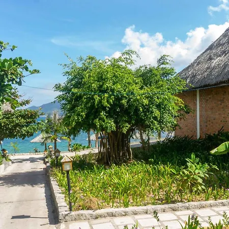 The Light Coral Island Resort Nha Trang-3