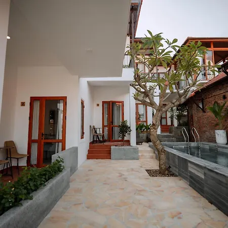 Hue River Side Villa-2