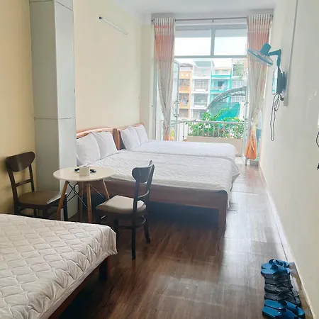 Nhà nghỉ Ngọc Thúy 3-3