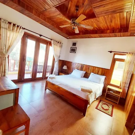 Free Beach Resort-3