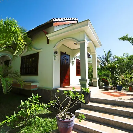 Gold Rooster Resort-2