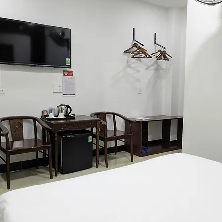 Quang Hưng Hotel-3