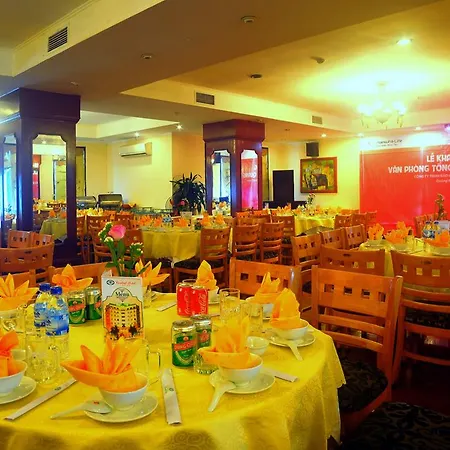 Central Hotel-3