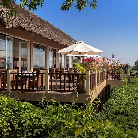Mekong Riverside Boutique Resort & Spa-3