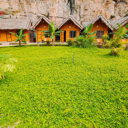 Trang An Valley Bungalow-3