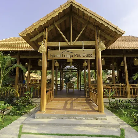 Island Lodge-2