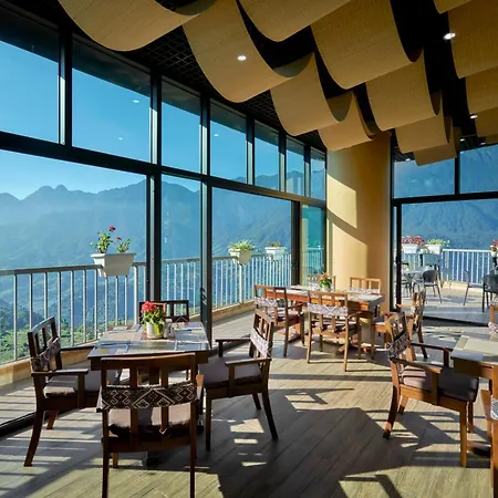 Amazing Hotel Sapa-2