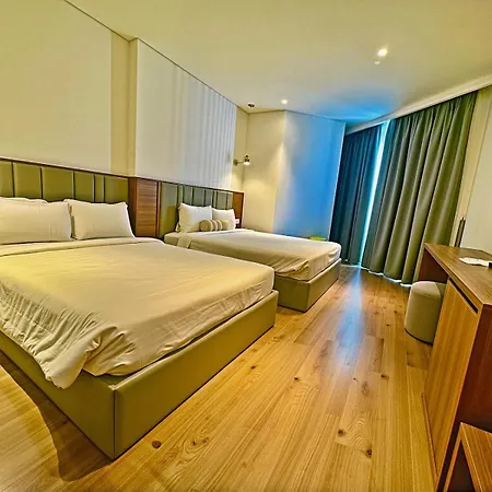 Apec Luxe Escape Sunset Resort-3