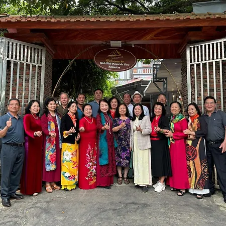 Ninh Binh Mountain View Homestay-2