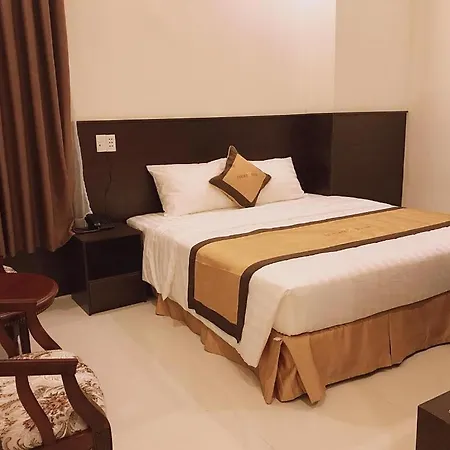 Lucky Star Hotel-3