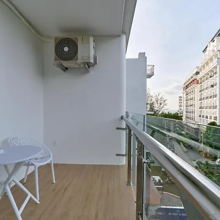 Summer Dream Hotel-3