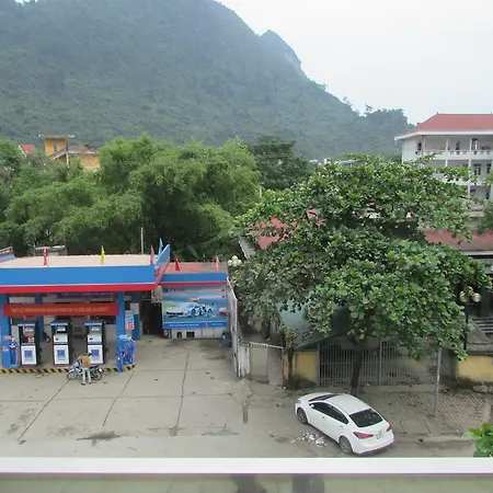 River Queen Guest House-3