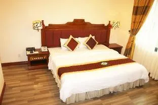 Central Hotel-2