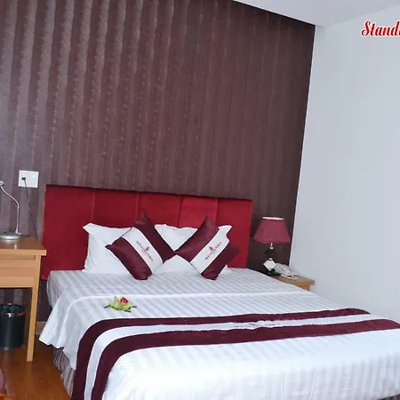 Mountain Town Hotel-2