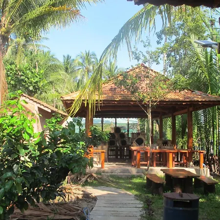 Homestay Xóm Dừa Nước-3