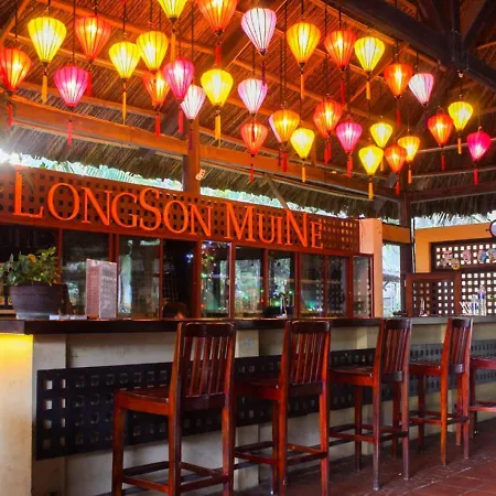 Longson Muine Backpacker Paradise-2