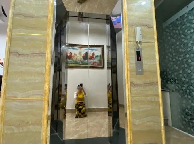 Poseidon Hotel Hạ Long, Việt Nam