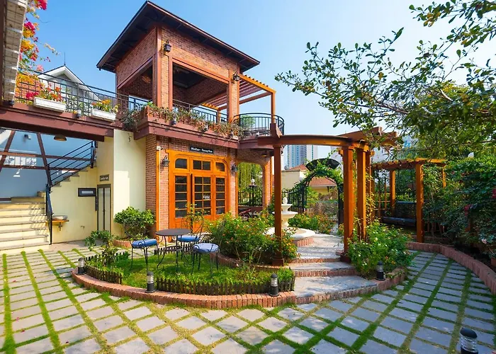 Little Colmar - Homestay & Pottery Studio Hạ Long, Việt Nam
