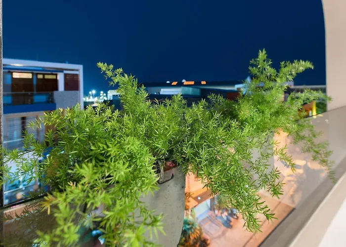 Khách sạn gần biển Miami Tuy Hoà Phú Yên