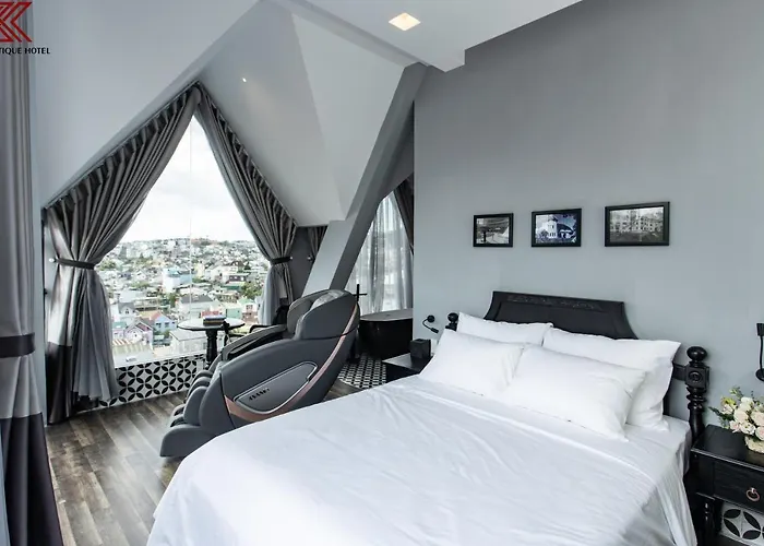 Ttr Skypool View Hotel