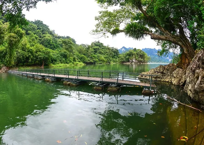 Ba Be Lakeside Bungalow Hotel Coc Pouc, Việt Nam