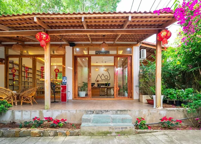 Naomi Resort