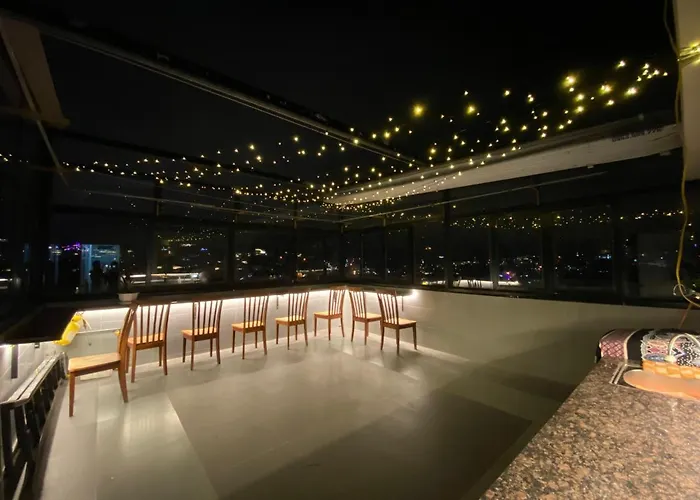 Mina House