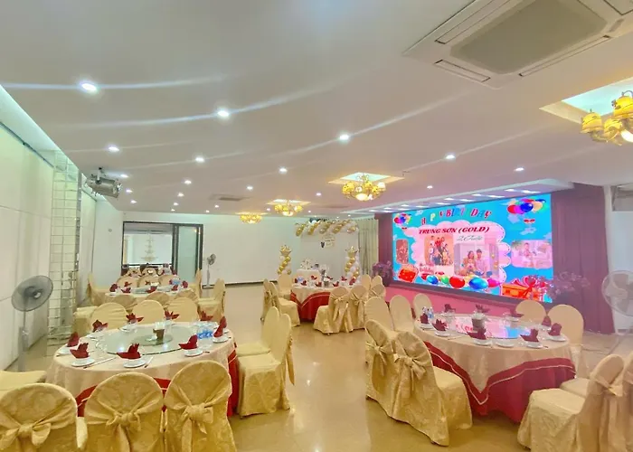 White Hotel Hà Tĩnh, Việt Nam