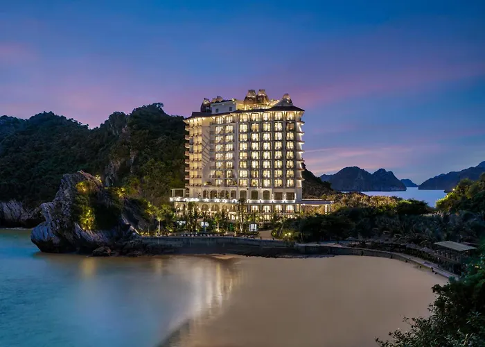 Hotel Perle D'Orient Cat Ba - Mgallery