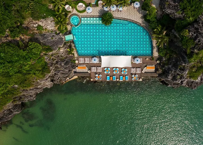 Hotel Perle D'Orient Cat Ba - Mgallery