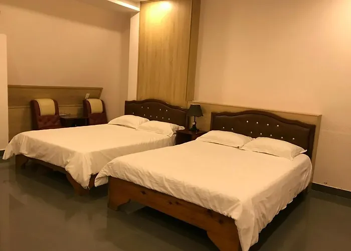 Tuyet Son Hotel