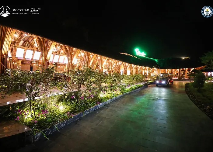 Moc Chau Island Mountain Park And Resort - Nebula Glamping