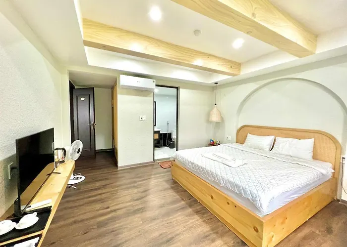 Sunmay Villa Tam Dao - Venuestay