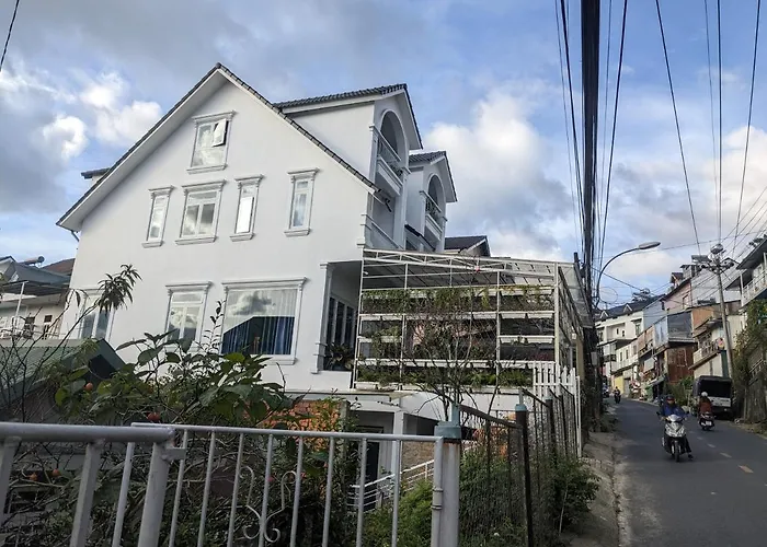 ViLa Hà Huy Tập